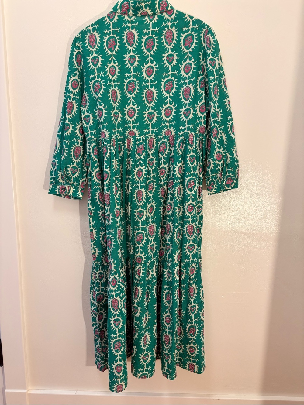 Deluc Small Green Floral Button-Front Midi Dress - Picture 8 of 8